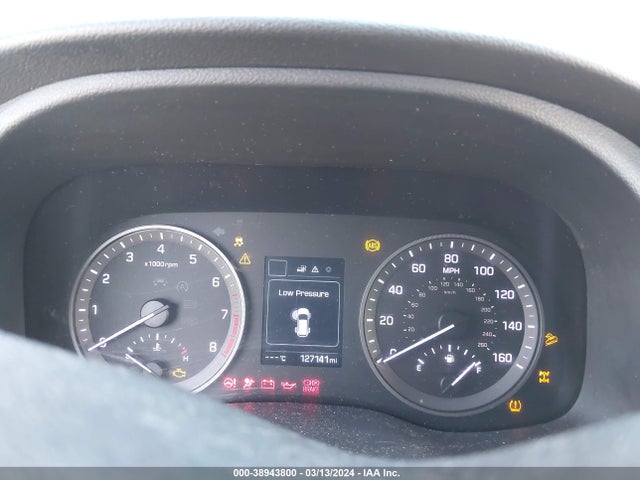 Hyundai TUCSON SE 2018 KM8J2CA46JU654718 Image 7