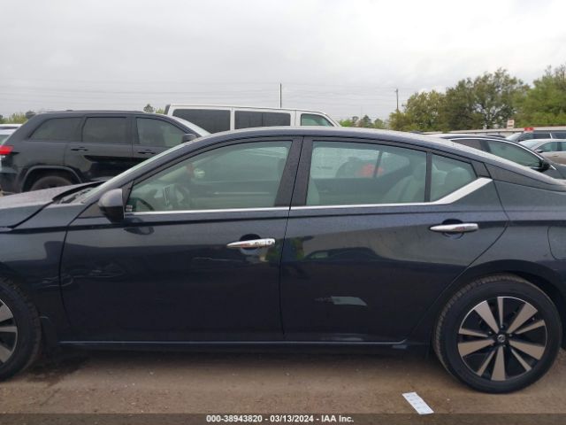 1N4BL4DV2MN301395 Nissan Altima Sv Fwd