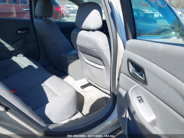 Chevrolet MALIBU LS 2015 1G11B5SL1FF138227 Image 8