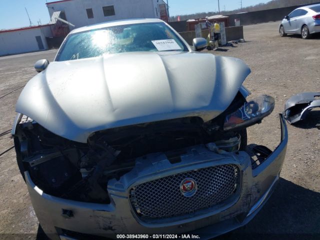 SAJWA0ES1EPU11716 Jaguar Xf I4 T