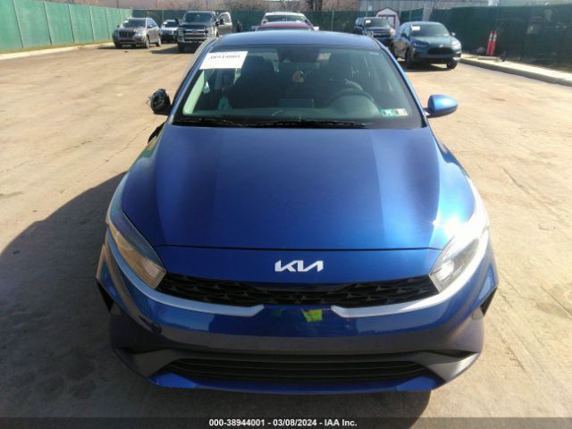 3KPF24AD9NE494211 KIA Forte Lxs