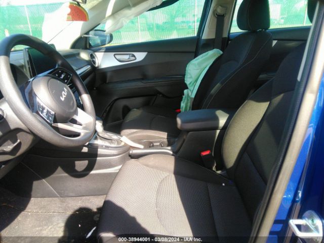 3KPF24AD9NE494211 KIA Forte Lxs