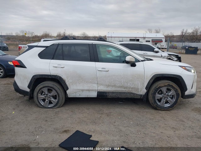 Toyota Rav4 Xle 2024 2T3W1RFV4RC259132 Image 13