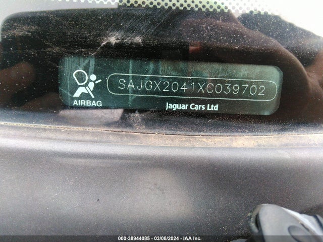 1999 JAGUAR XK8 SAJGX2041XC039702 Photo 8
