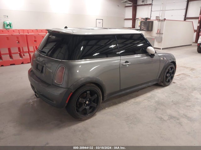 2002 MINI COOPER S WMWRE33442TD55487 Photo 3