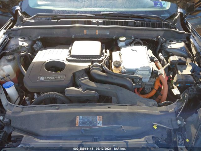 3FA6P0LU7JR259225 Ford Fusion Hybrid Se