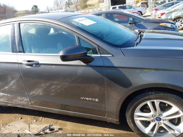 3FA6P0LU7JR259225 Ford Fusion Hybrid Se