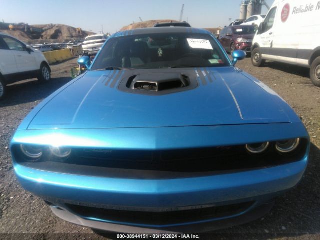 2C3CDZBT2GH162672 Dodge Challenger R/t Plus Shaker