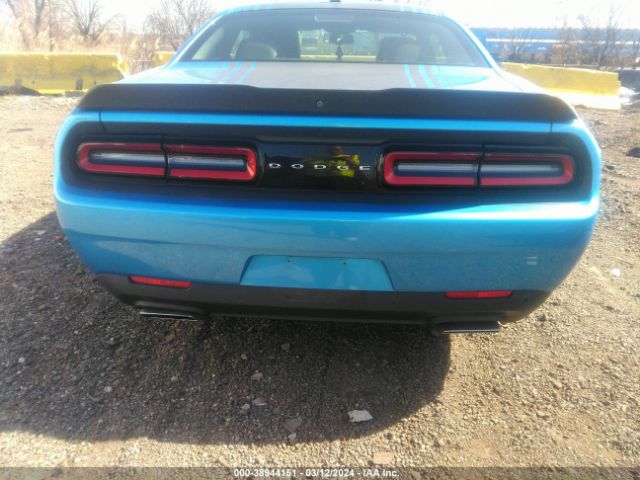 2C3CDZBT2GH162672 Dodge Challenger R/t Plus Shaker