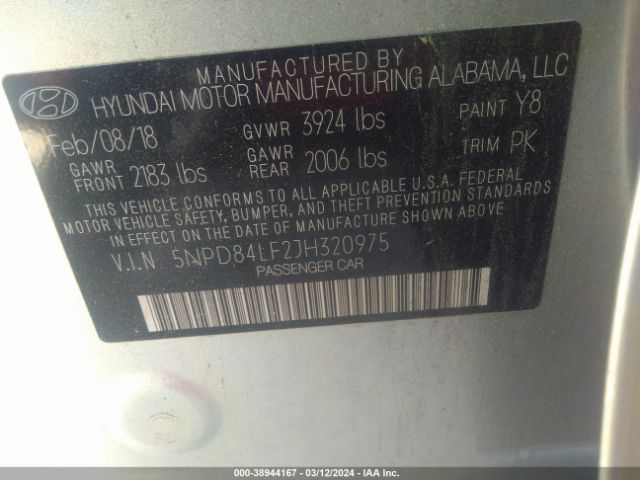 5NPD84LF2JH320975 Hyundai ELANTRA SEL