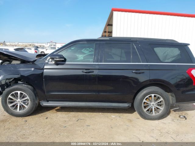 1FMJU1HT7KEA81576 Ford Expedition Xlt