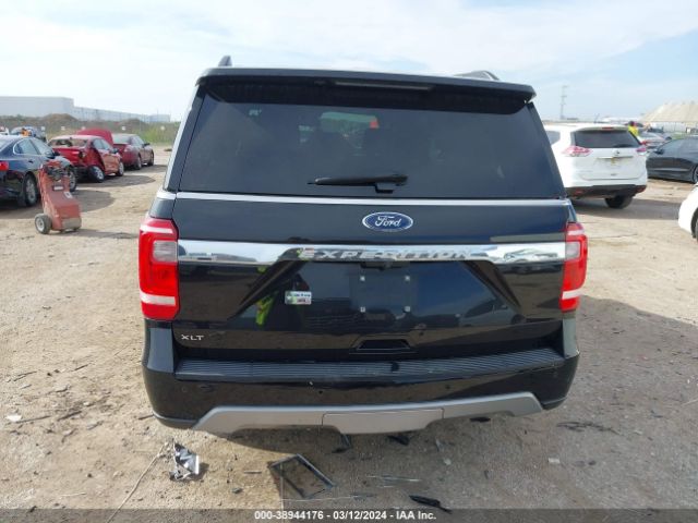 1FMJU1HT7KEA81576 Ford Expedition Xlt
