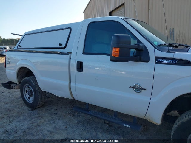 Ford F-250 Xl 2016 1FTBF2BT8GEC86543 Image 13