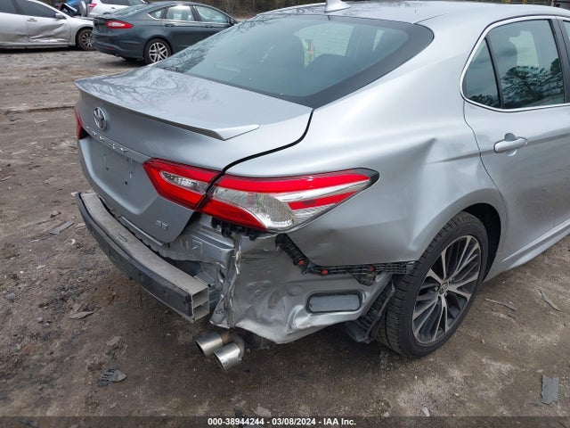 Toyota CAMRY SE 2020 4T1G11AK8LU327580 Image 6