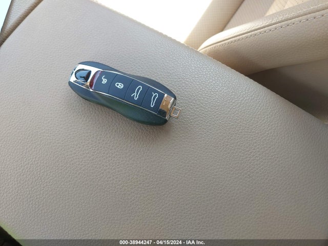 2012 PORSCHE PANAMERA WP0AA2A7XCL014970 Photo 10