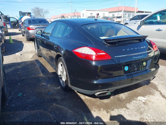 2012 PORSCHE PANAMERA WP0AA2A7XCL014970 Photo 2