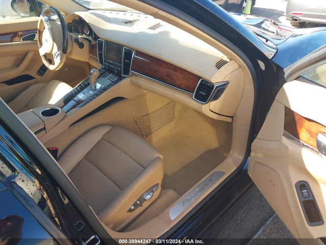 2012 PORSCHE PANAMERA WP0AA2A7XCL014970 Photo 4