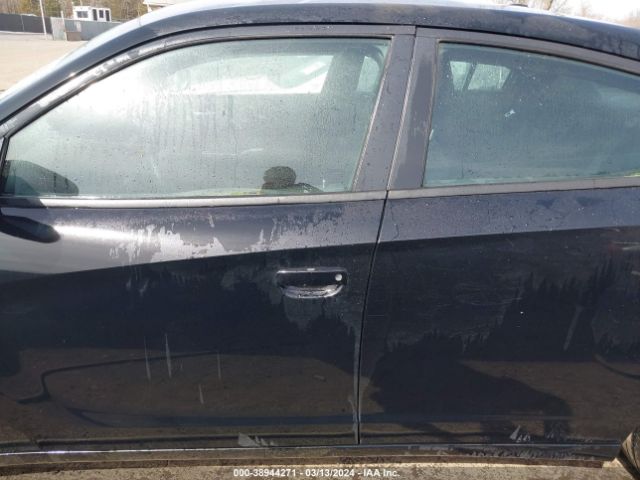 2C3CDXBGXJH335885 Dodge Charger Sxt Rwd