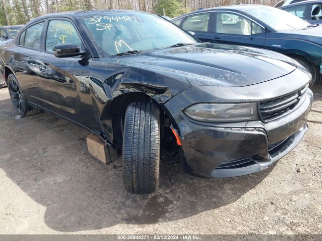 2C3CDXBGXJH335885 Dodge Charger Sxt Rwd