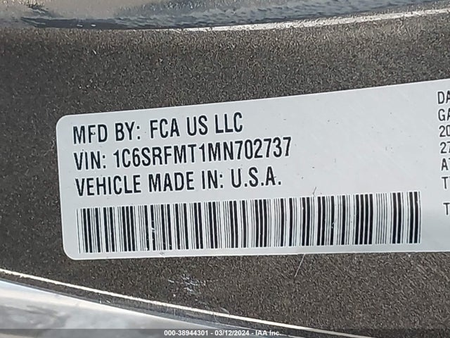 1C6SRFMT1MN702737 RAM 1500 Big Horn  4x4 6'4 Box