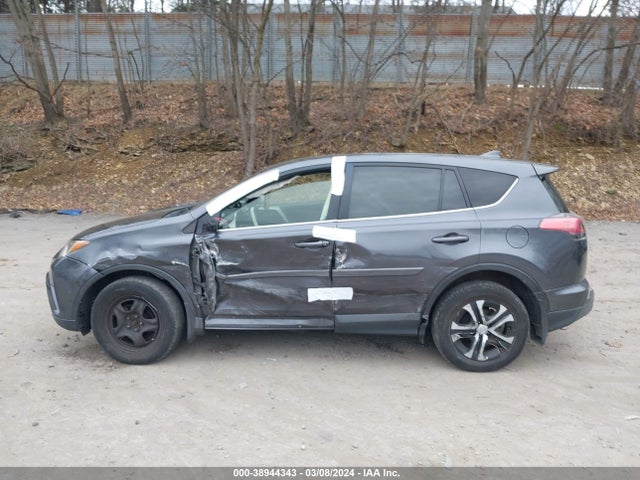 Toyota RAV4 LE 2018 JTMBFREV4JD248410 Image 15