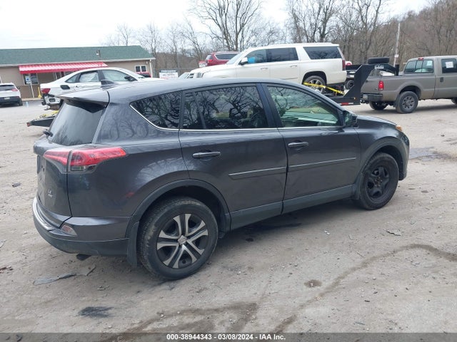 Toyota RAV4 LE 2018 JTMBFREV4JD248410 Image 4