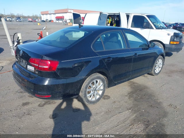3VWD07AJ2FM308825 Volkswagen Jetta 1.8t Se