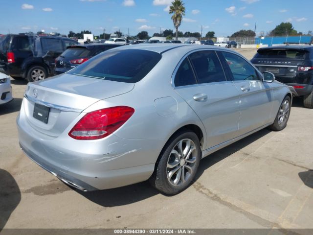 55SWF4JB9FU076342 Mercedes-Benz C 300 Luxury/sport