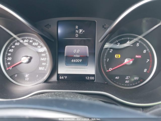 55SWF4JB9FU076342 Mercedes-Benz C 300 Luxury/sport