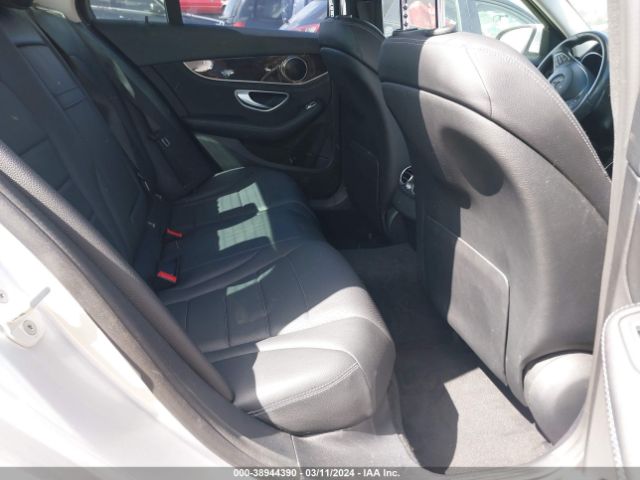 55SWF4JB9FU076342 Mercedes-Benz C 300 Luxury/sport