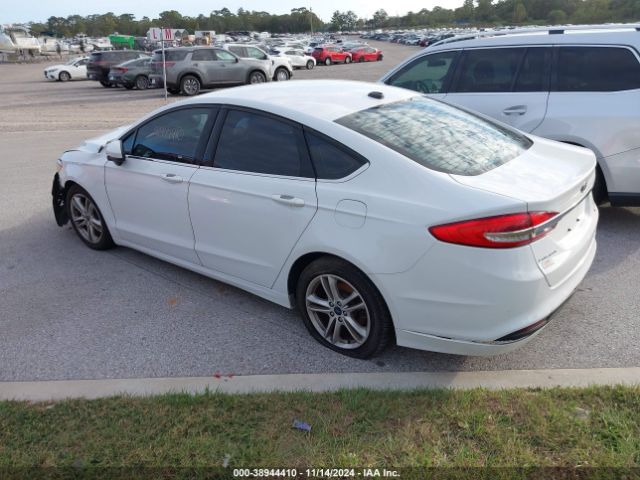 3FA6P0HD9JR227319 Ford FUSION SE