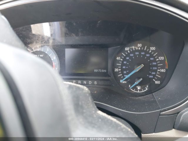 3FA6P0HD9JR227319 Ford FUSION SE