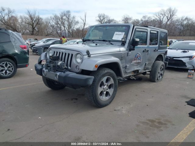 1C4BJWEG7GL205032 Jeep Wrangler Unlimited Sahara