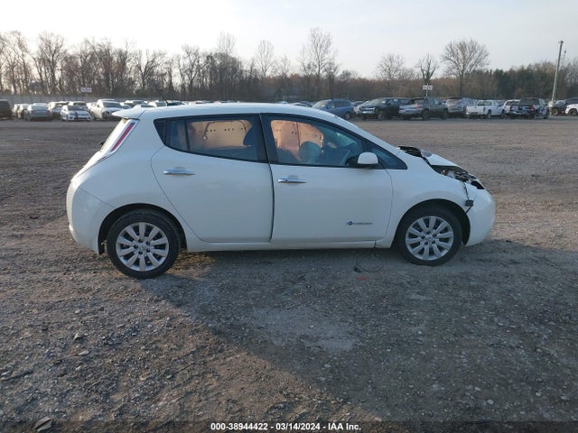 Nissan LEAF S 2017 1N4BZ0CPXHC303469 Image 12