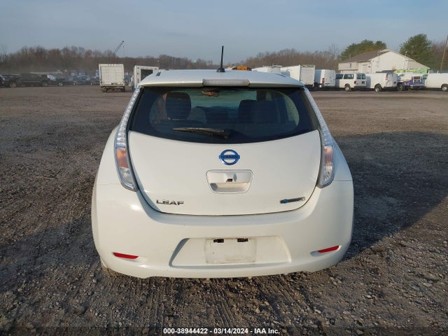 Nissan LEAF S 2017 1N4BZ0CPXHC303469 Image 15