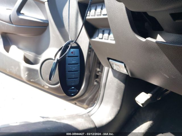 KNMAT2MV2LP520709 Nissan Rogue Sv Intelligent Awd