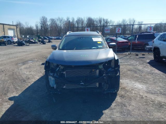 KNMAT2MV2LP520709 Nissan Rogue Sv Intelligent Awd