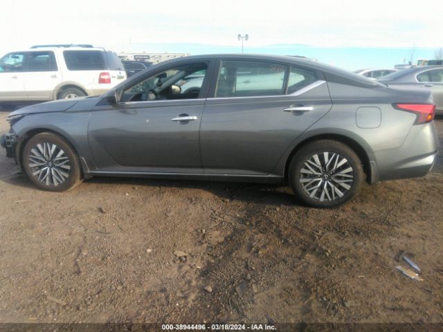 1N4BL4DW4RN349710 Nissan Altima Sv Intelligent Awd