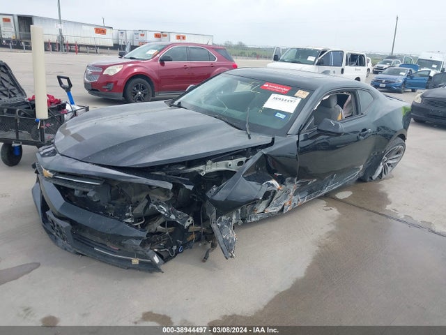 Chevrolet Camaro 1lt 2018 1G1FB1RS7J0147148 Image 2