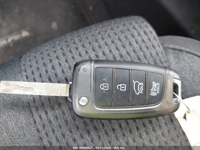 Hyundai Santa Fe Se 2019 5NMS2CAD8KH041386 Image 11