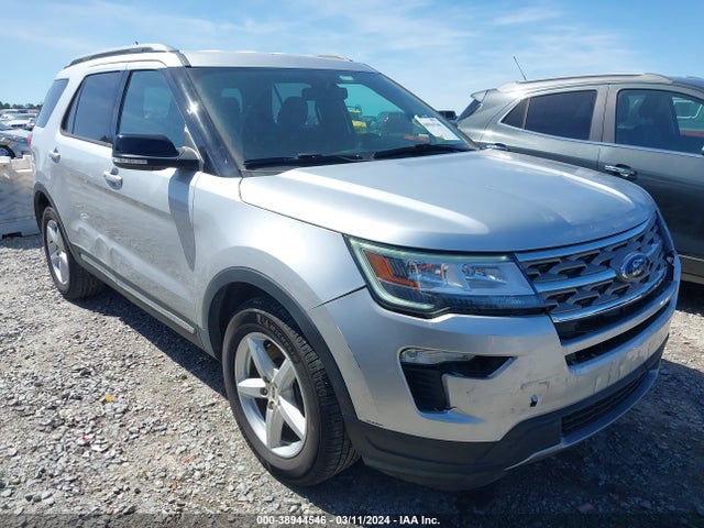 Ford EXPLORER XLT 2018 1FM5K7D83JGA51487 Image 1