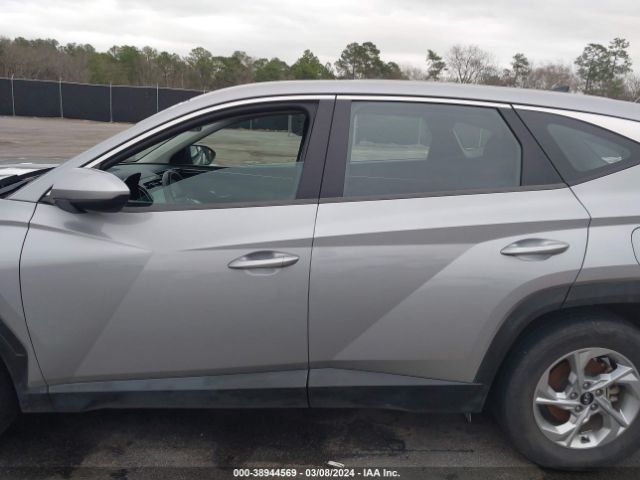 KM8JA3AE3NU061139 Hyundai TUCSON SE