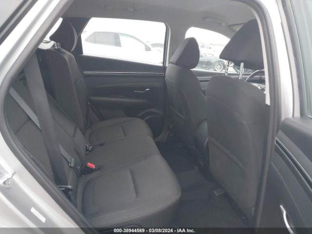 KM8JA3AE3NU061139 Hyundai TUCSON SE