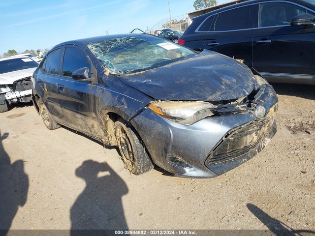 2018 5YFBURHE5JP745884 main image