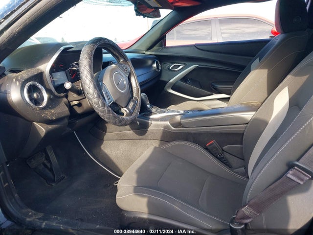 Chevrolet Camaro 1lt 2017 1G1FB1RX8H0182125 Image 5