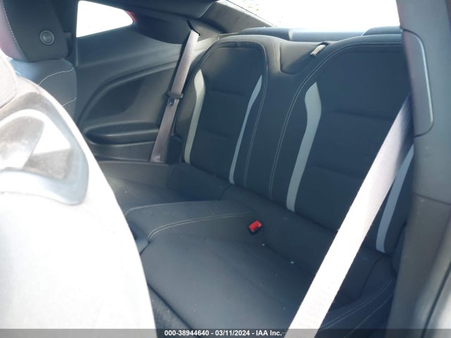 Chevrolet Camaro 1lt 2017 1G1FB1RX8H0182125 Image 8
