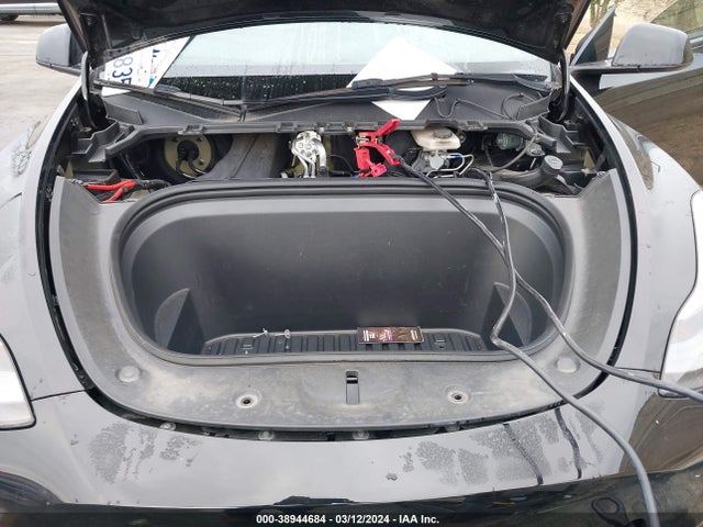 7SAYGDEF5NF394660 Tesla Model Y Performance Dual Motor All-wheel Drive