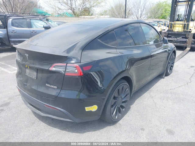 7SAYGDEF5NF394660 Tesla Model Y Performance Dual Motor All-wheel Drive