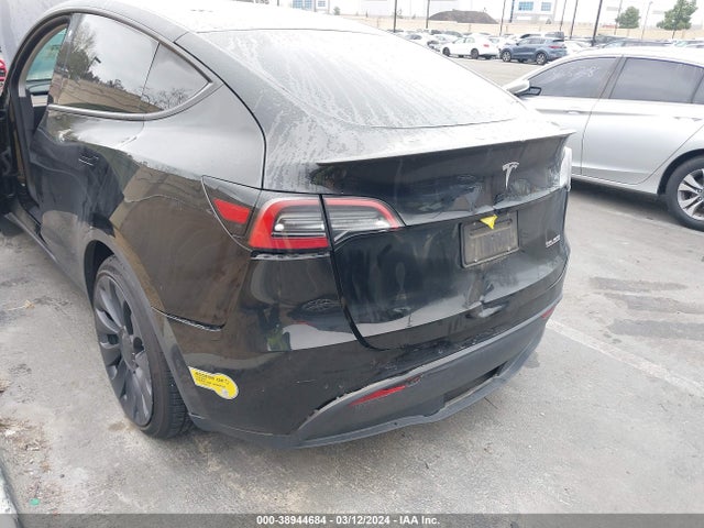 7SAYGDEF5NF394660 Tesla Model Y Performance Dual Motor All-wheel Drive