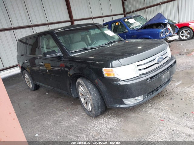 2009 FORD FLEX SEL VIN: 2FMEK62C19BB02358